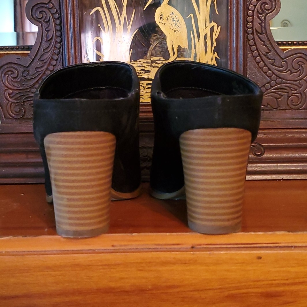 Booties - Picture 3 of 5